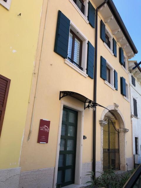La Casa Della Ada 호텔 카스텔누보델가다 외부 사진
